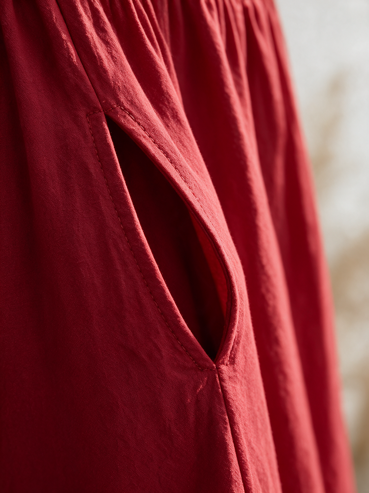 Side pocket detail of the Marguerite dress
